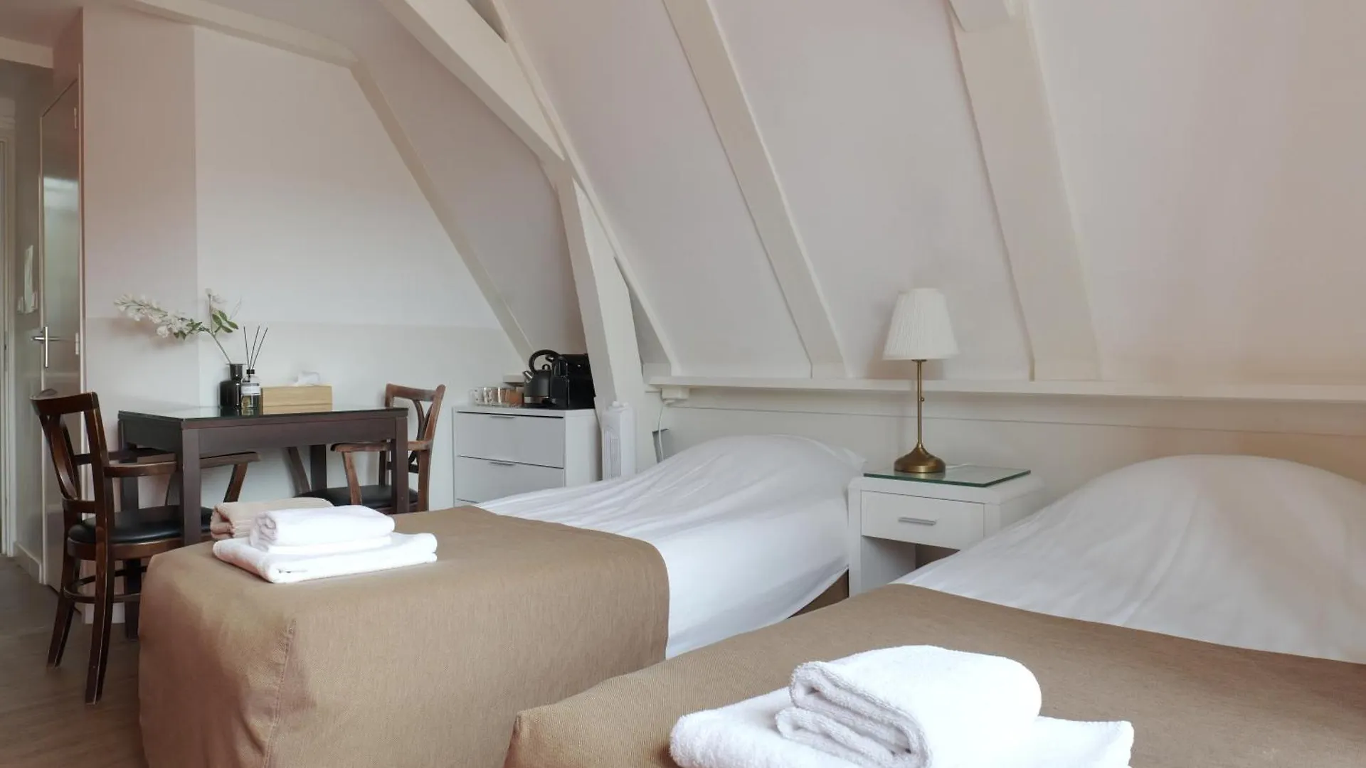 Hotel Prinsenhof Amsterdam 4*,  Netherlands
